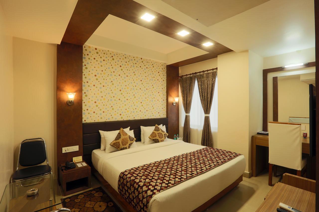 Hotel Sj International Guwahati Eksteriør billede
