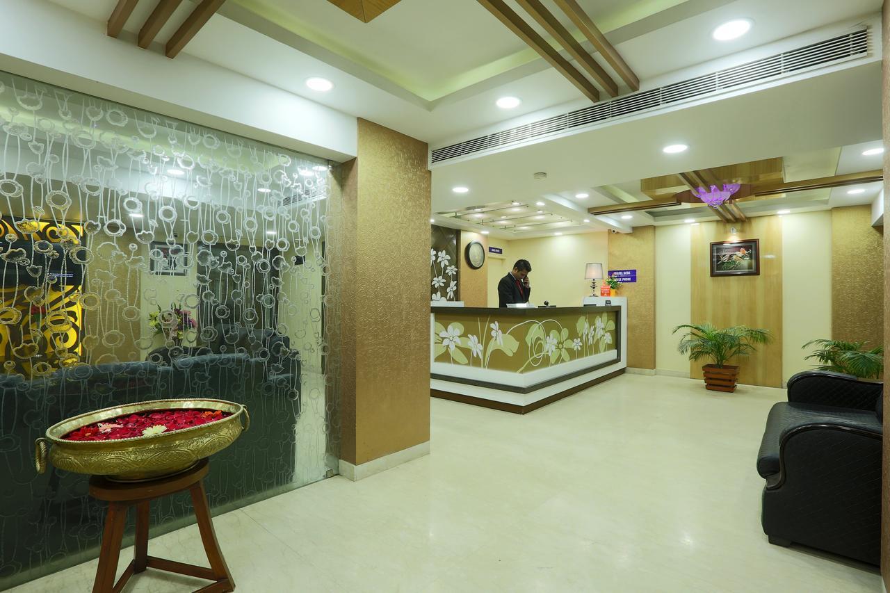 Hotel Sj International Guwahati Eksteriør billede