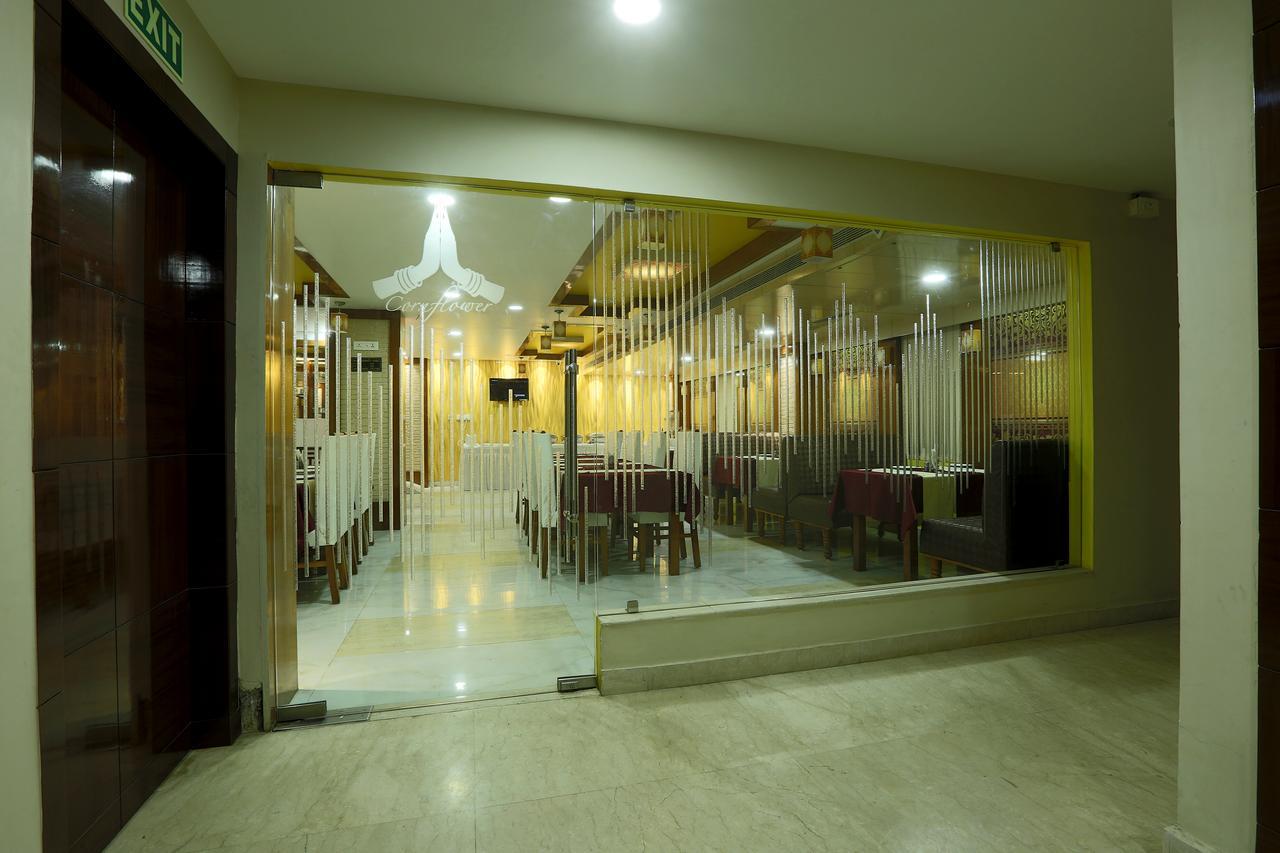 Hotel Sj International Guwahati Eksteriør billede