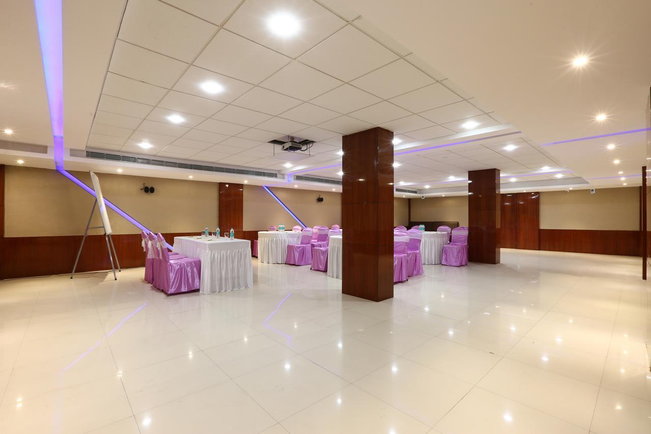 Hotel Sj International Guwahati Eksteriør billede
