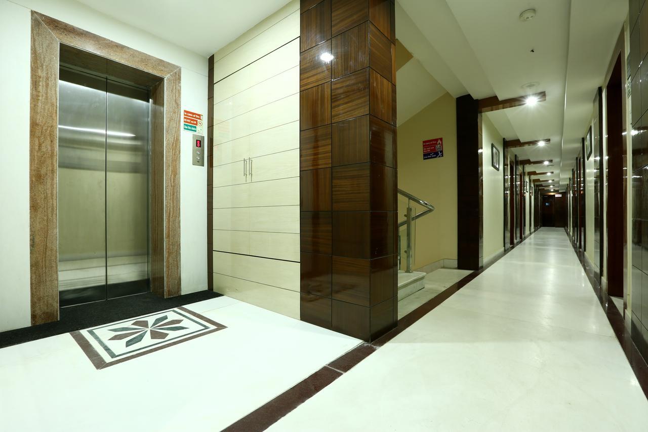 Hotel Sj International Guwahati Eksteriør billede